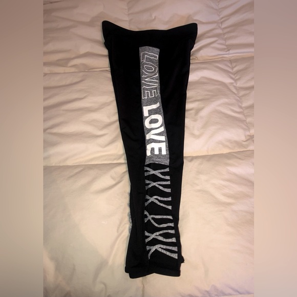 Dyce Apparel Black Capri Love Leggings size MED - Picture 3 of 3